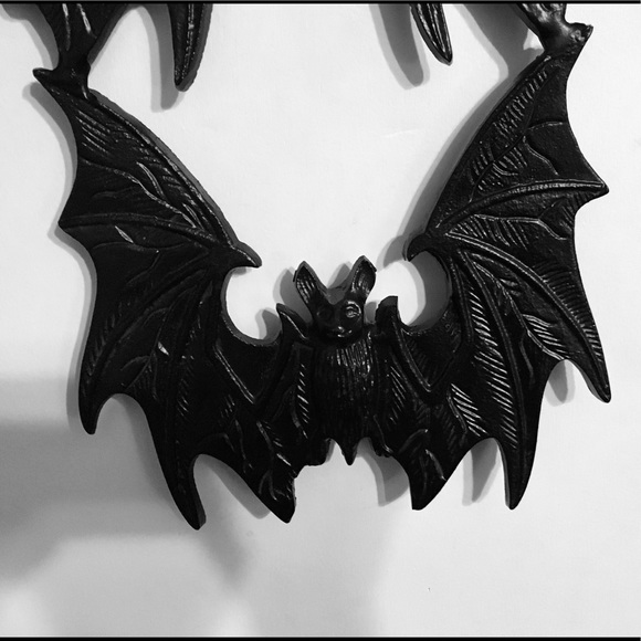 3 Halloween Black Metal Vampire Bats Wall Decor - Picture 6 of 10